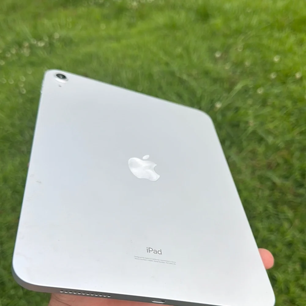 Apple discover elegance